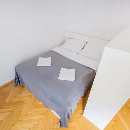 Super Jasna Str Lovely Apartamento *