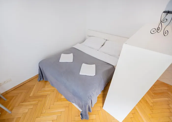 Super Jasna Str Lovely شقة *